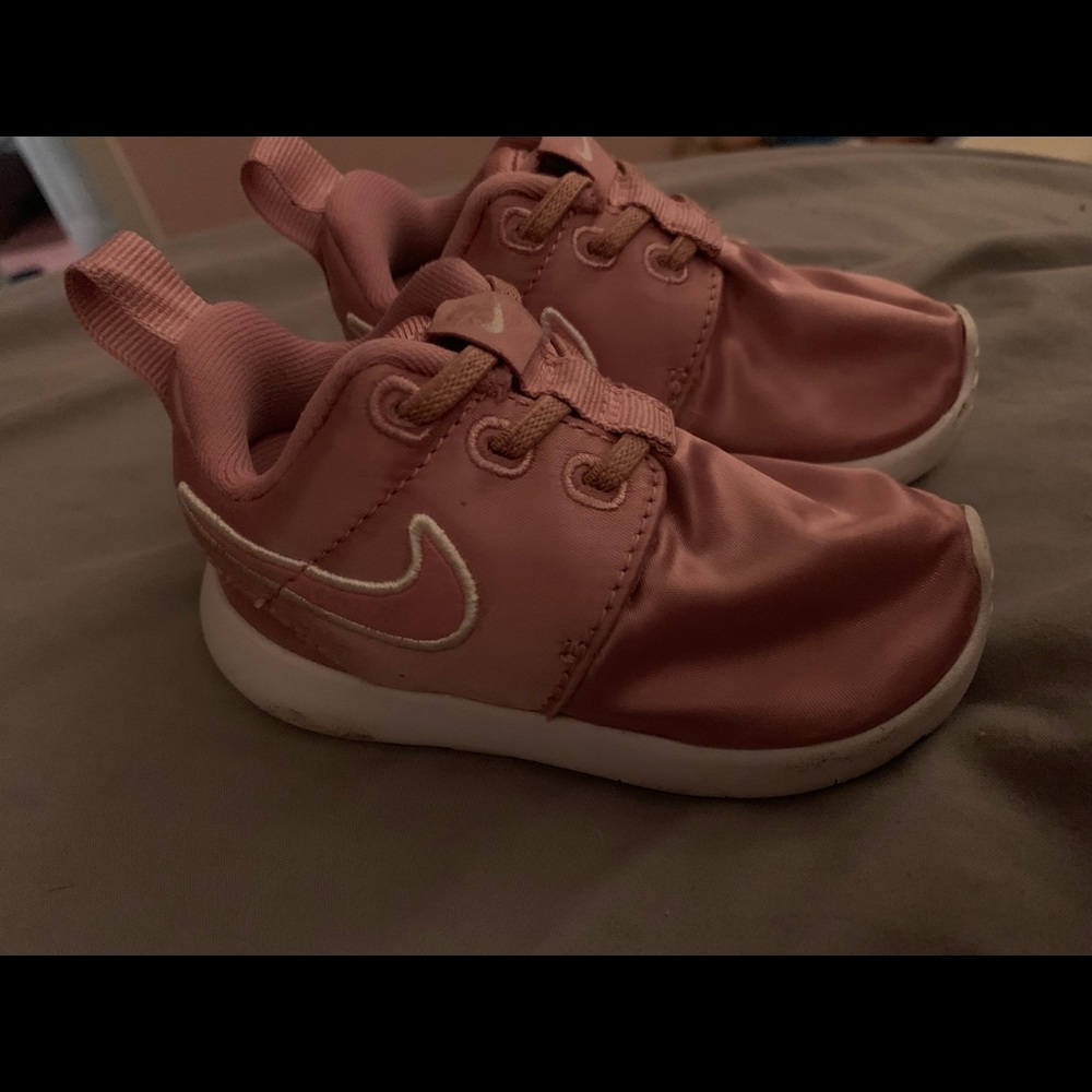 Toddler Nike shoes
